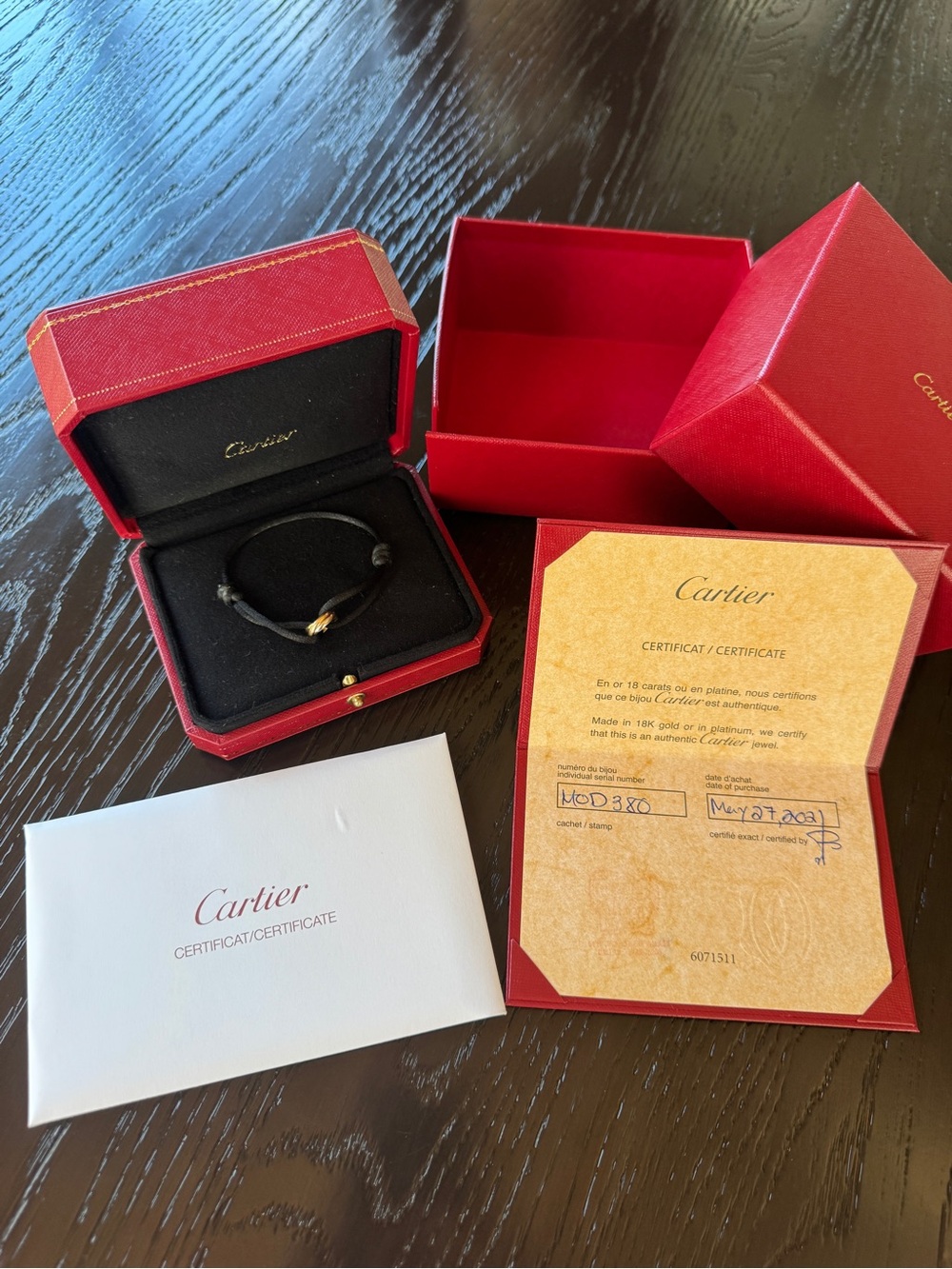 Cartier Trinity Bracelet with 18k rose, yellow, and white gold. - Picture 3 of 7